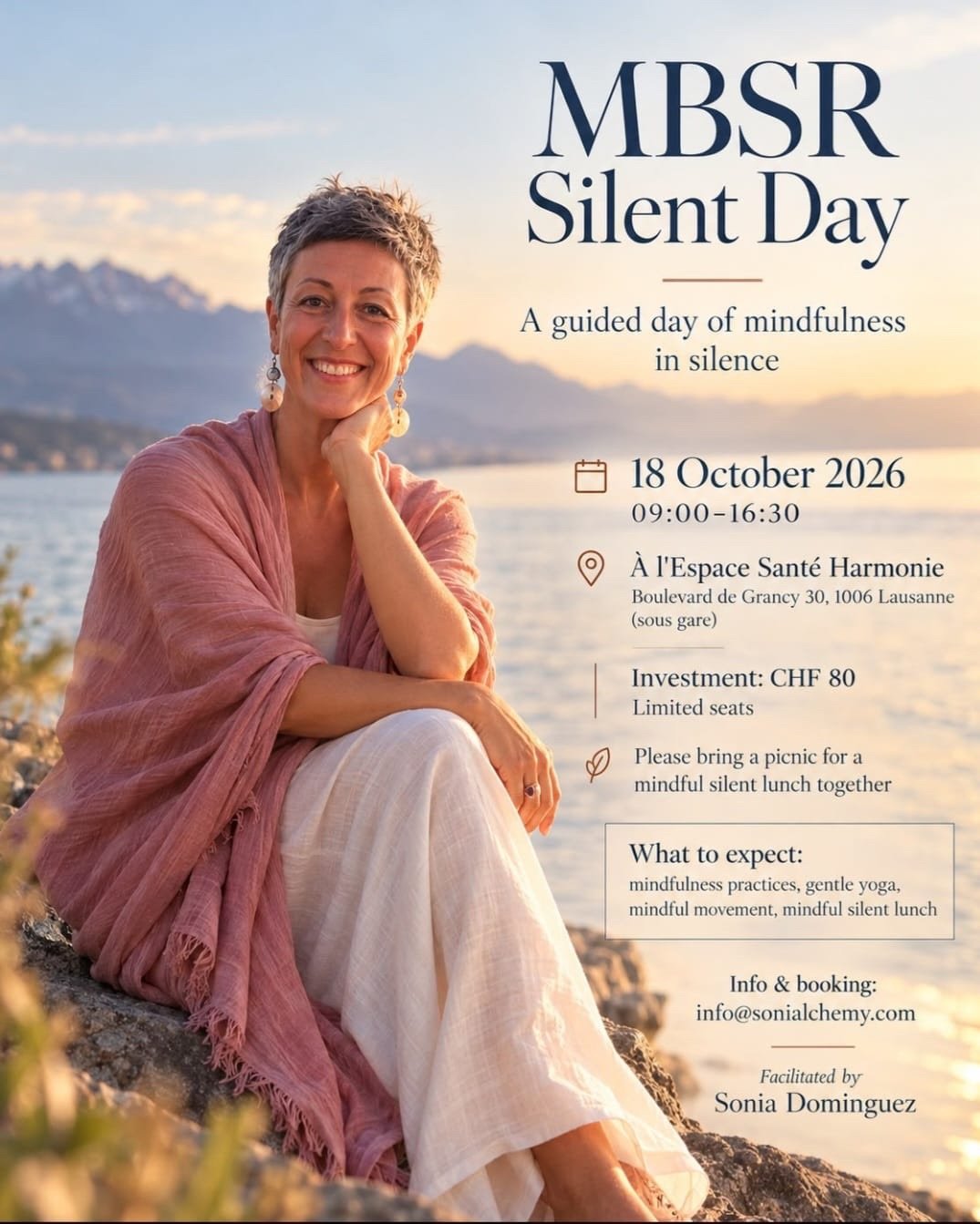 Affiche de la journée MBSR Silent Day, en anglais : Sonia Dominguez assise au bord du lac, dimanche 18 octobre 2026 de 9 h à 16 h 30